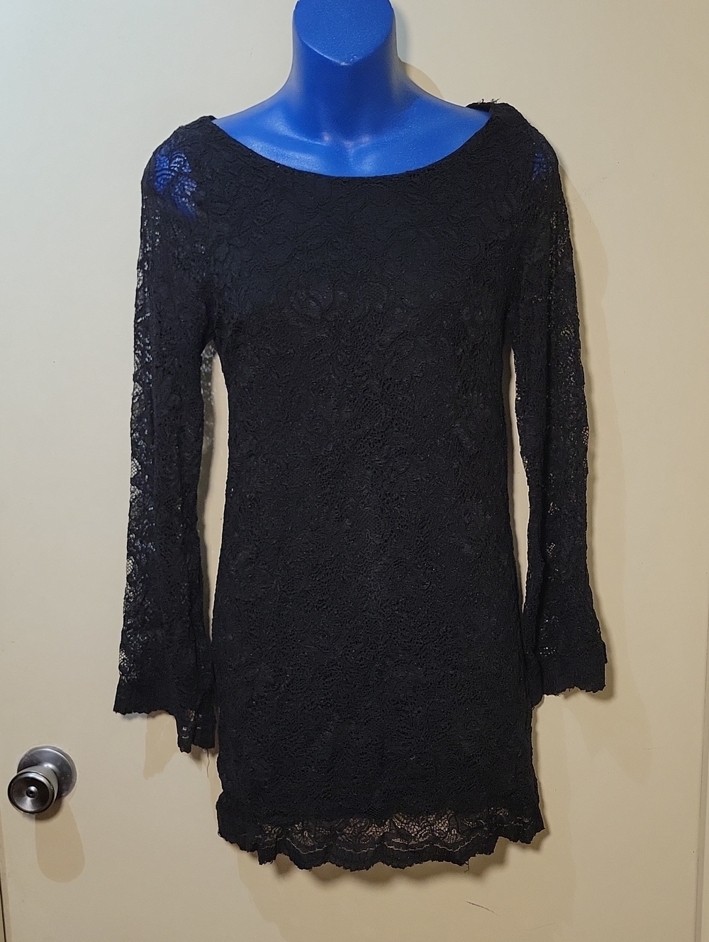 Women's Black Lace Long Sleeve Dress